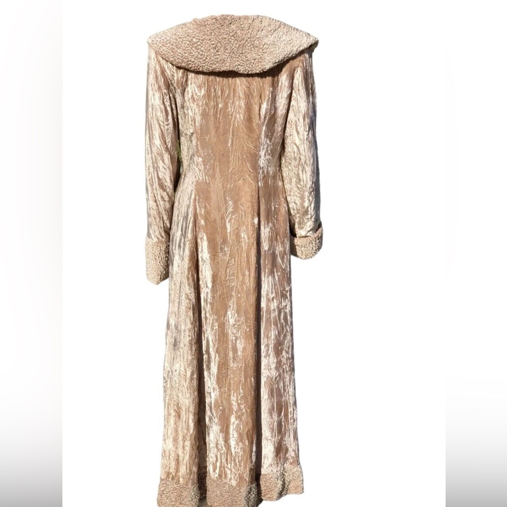 Rare Vintage Chayes Beige Crushed Velvet Princess Coat Robe - Picture 6 of 14